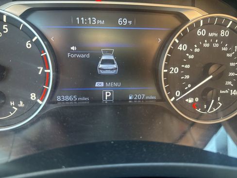 Used 2019 Nissan Altima 2.5 S FWD image 9