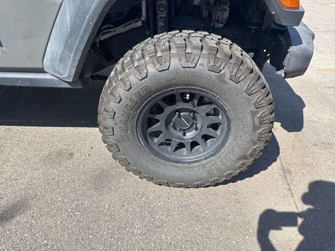 Used 2020 Jeep Wrangler Unlimited Sport S image 3