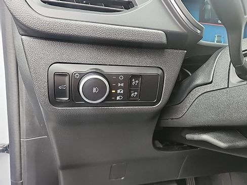 Used 2025 Ford Escape Platinum AWD/4WD image 24