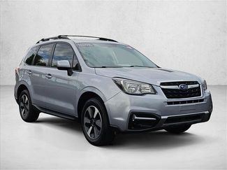 Used 2017 Subaru Forester 2.5i Premium w/ Popular Package #2A AWD/4WD video 3