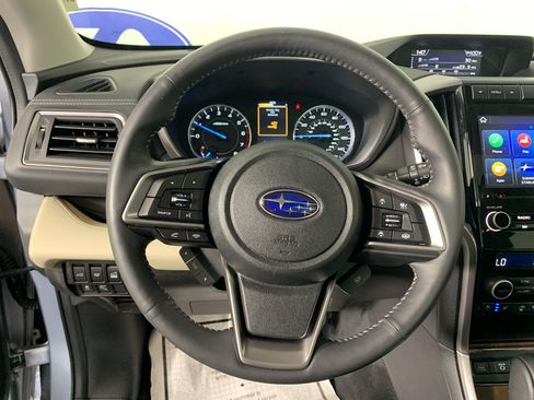 Used 2022 Subaru Ascent Touring AWD/4WD image 18