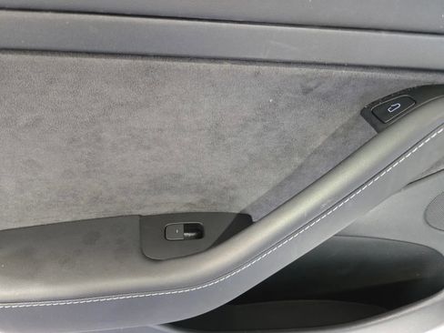 Used 2023 Tesla Model 3 Standard Range RWD image 11