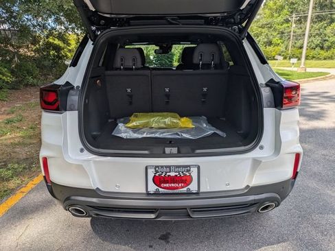New 2026 Chevrolet TrailBlazer RS w/ Convenience Package FWD image 28