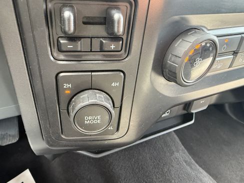 Used 2021 Ford F150 XLT w/ Trailer Tow Package AWD/4WD image 27