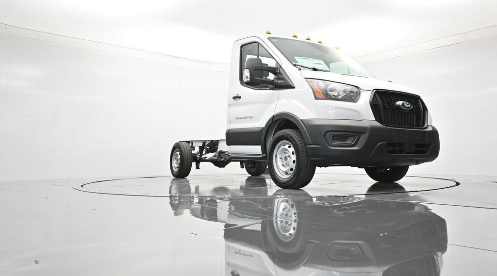 New 2025 Ford Transit 250 w/ Upfitter Package RWD image 33