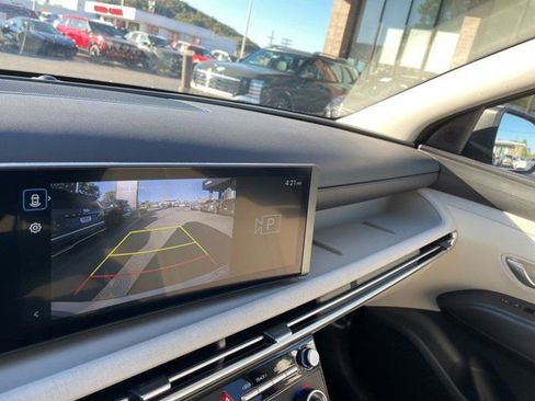 New 2025 Hyundai Tucson SEL image 15