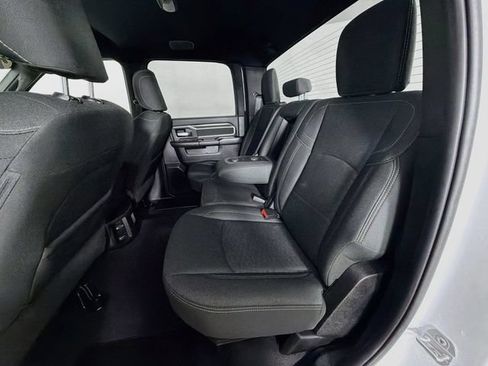 Used 2025 RAM 2500 Big Horn AWD/4WD image 25