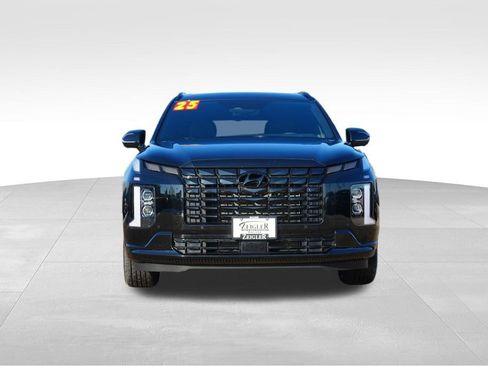 Used 2025 Hyundai Palisade Calligraphy image 2