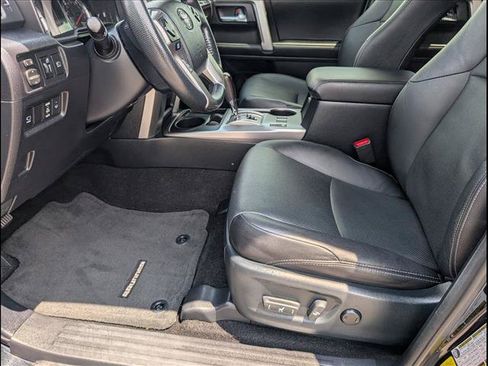 Used 2023 Toyota 4Runner Limited RWD image 9