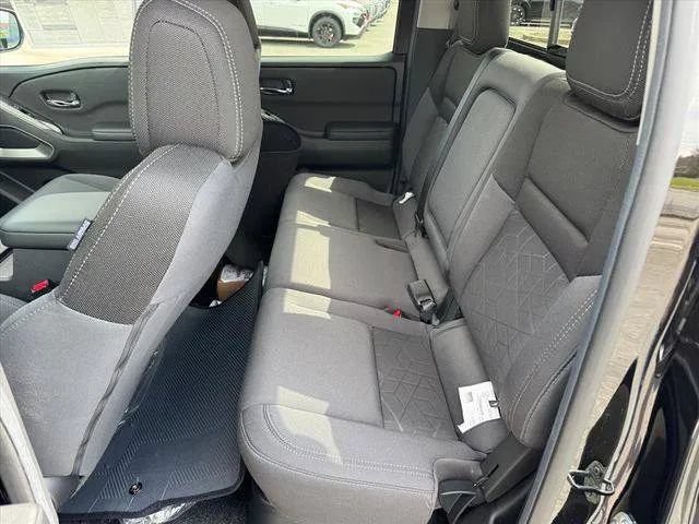 New 2026 Nissan Frontier SV w/ SV Convenience Package AWD/4WD image 11