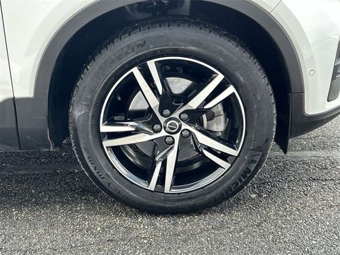 Certified 2023 Volvo XC40 B5 Plus w/ Driver Assist Package image 13