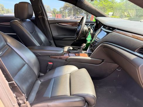 Used 2013 Cadillac XTS Premium FWD image 19