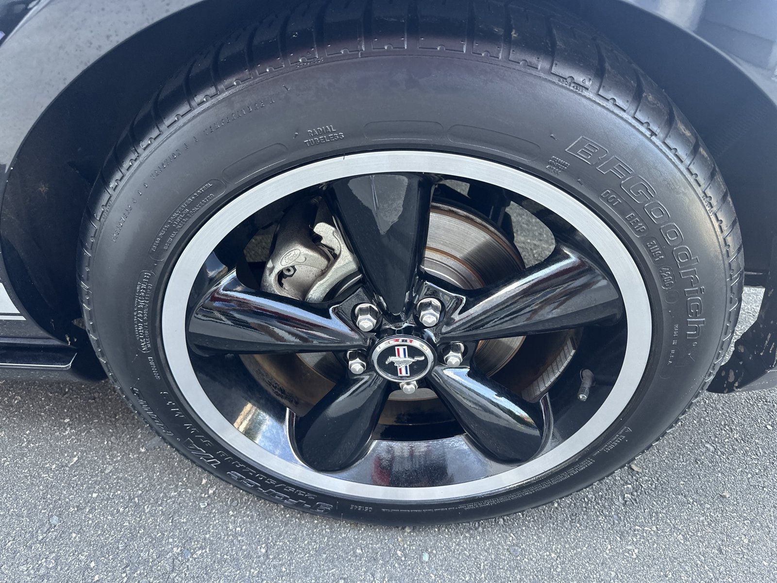 Used 2007 Ford Mustang GT Premium RWD image 35