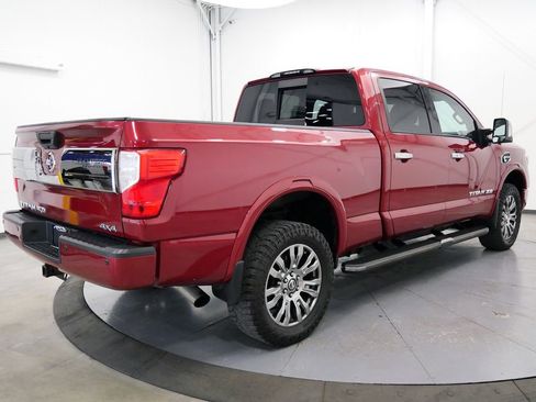 Used 2017 Nissan Titan Platinum Reserve AWD/4WD image 7