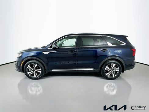 Certified 2023 Kia Sorento EX AWD/4WD image 8