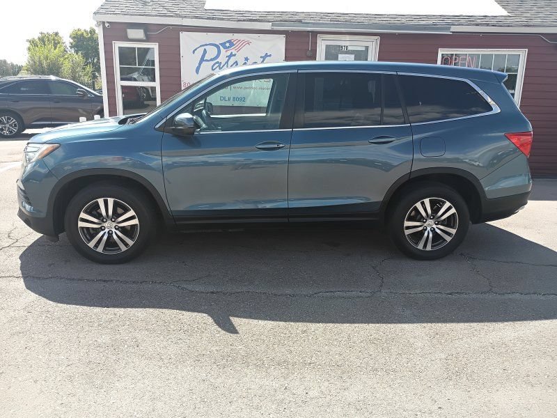 Used 2017 Honda Pilot EX-L image 2