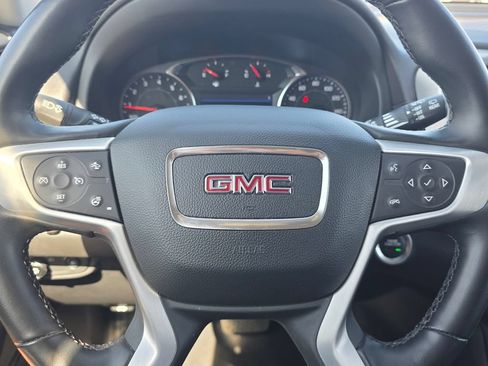 Used 2024 GMC Terrain SLT FWD image 34