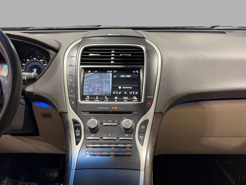 Used 2017 Lincoln MKX Reserve w/ Luxury Package image 27