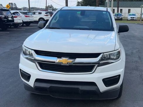 Used 2019 Chevrolet Colorado W/T w/ WT Convenience Package image 3