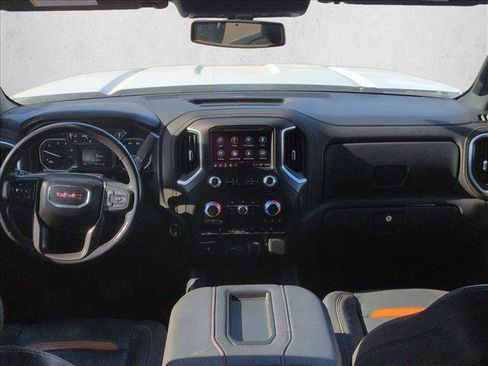 Used 2022 GMC Sierra 2500 AT4 image 17