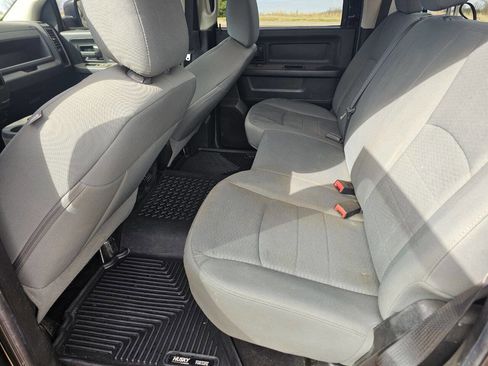 Used 2014 RAM 1500 Express w/ Black Ram 1500 Express Group image 6