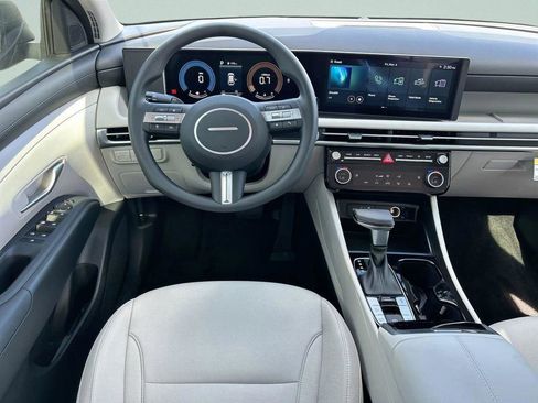 New 2026 Hyundai Tucson SEL image 19