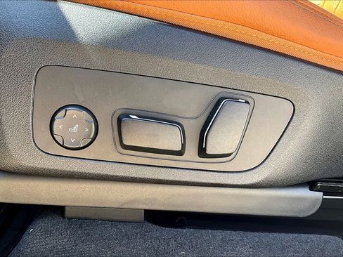 Used 2024 BMW X3 sDrive30i w/ Premium Package image 33