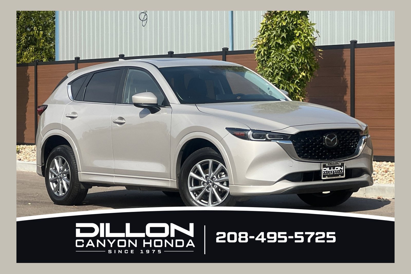 Used 2025 MAZDA CX-5 AWD 2.5 S w/ Preferred Package image 1