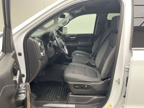 Used 2020 GMC Sierra 1500 SLE w/ SLE Value Package AWD/4WD image 3