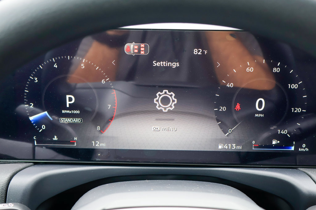 New 2027 Nissan Sentra SV FWD image 9