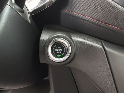 Used 2022 Chevrolet TrailBlazer RS w/ Sun and Liftgate Package image 29