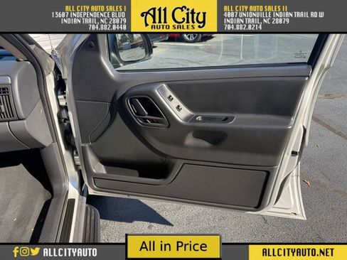 Used 2004 Jeep Grand Cherokee Laredo w/ Convenience Group image 14