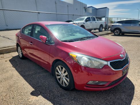 Used 2015 Kia Forte EX image 3