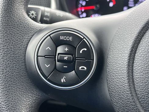 Certified 2022 Kia Soul LX w/ Technology Package image 22
