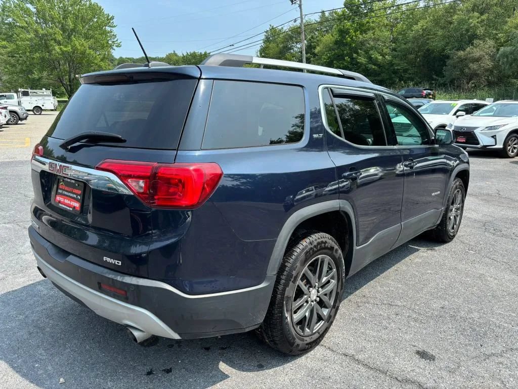 Used 2017 GMC Acadia SLT AWD/4WD image 8