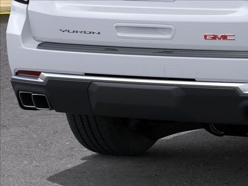 New 2026 GMC Yukon Denali AWD/4WD image 14