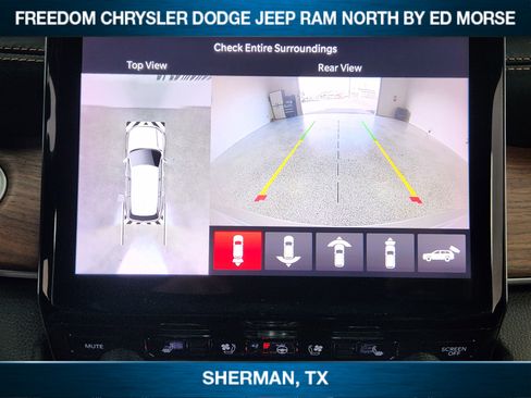 Used 2023 Jeep Grand Cherokee Summit image 14