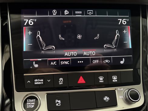 Used 2025 Audi Q7 3.0T Premium Plus image 22