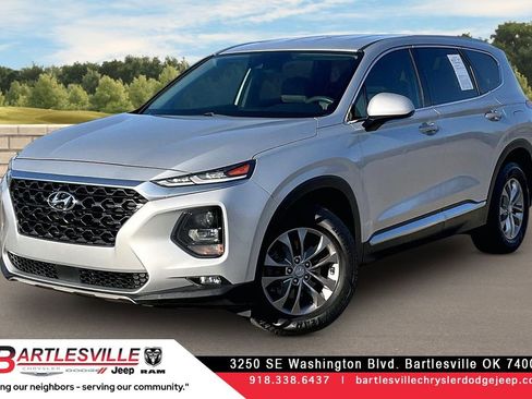 Used 2019 Hyundai Santa Fe SEL image 1