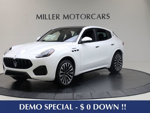 Used 2025 Maserati Grecale Modena AWD/4WD image 1