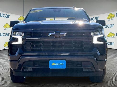Used 2023 Chevrolet Silverado 1500 RST AWD/4WD image 2