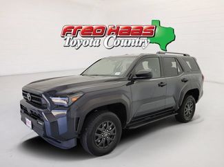 Used 2025 Toyota 4Runner SR5 AWD/4WD video 1