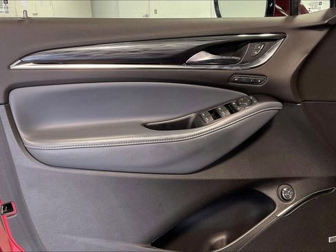 Used 2023 Buick Enclave Premium image 20