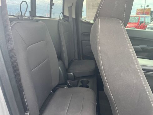 Used 2017 GMC Canyon SLE w/ SLE Convenience Package image 29