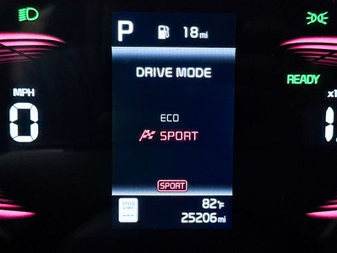 Certified 2025 Kia Niro EX Touring FWD image 11