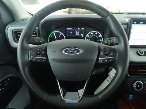 Used 2024 Ford Maverick XLT w/ XLT Luxury Package FWD image 15