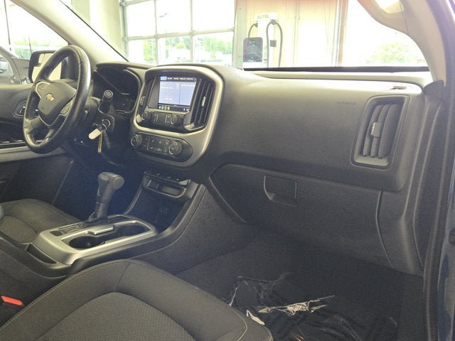 Used 2019 Chevrolet Colorado LT w/ LT Convenience Package AWD/4WD image 4