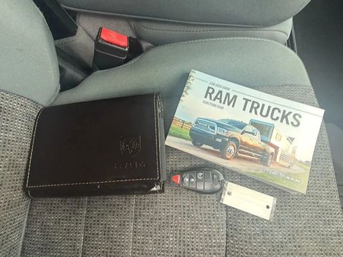 Used 2018 RAM 1500 Big Horn image 37