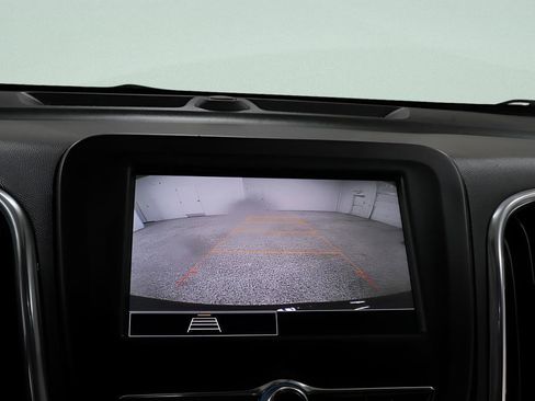 Used 2023 Chevrolet Equinox LT image 15