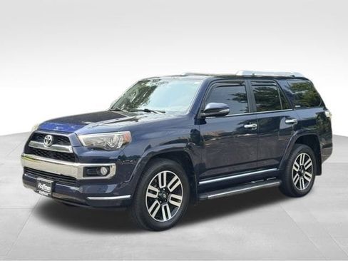 Used 2017 Toyota 4Runner Limited image 7